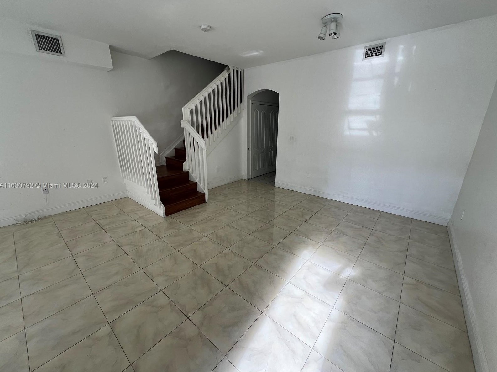 9014 W Flagler St Apt 12, Miami, FL 33174