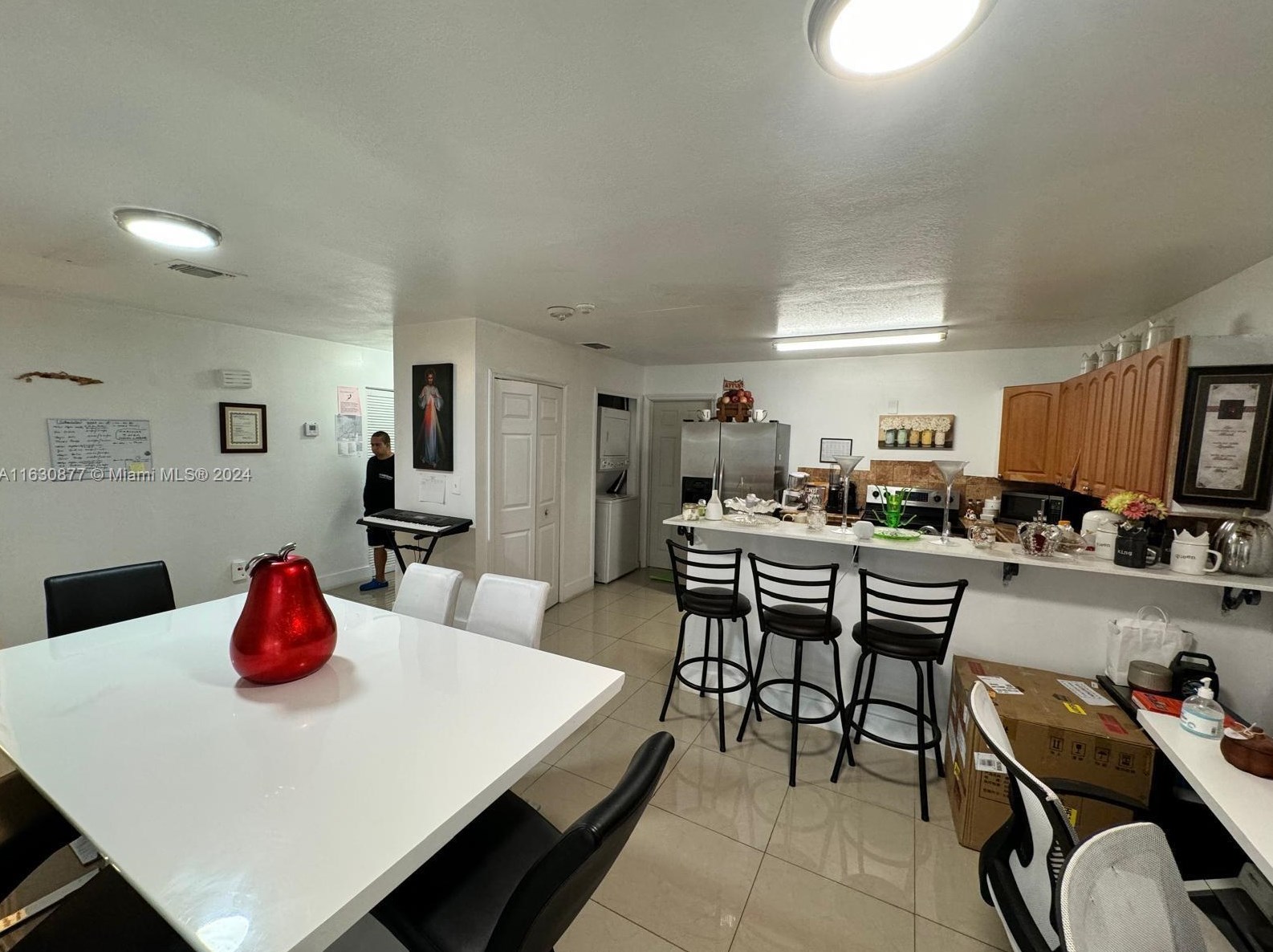 952 136 Pl, Miami FL 33175-1043 exterior