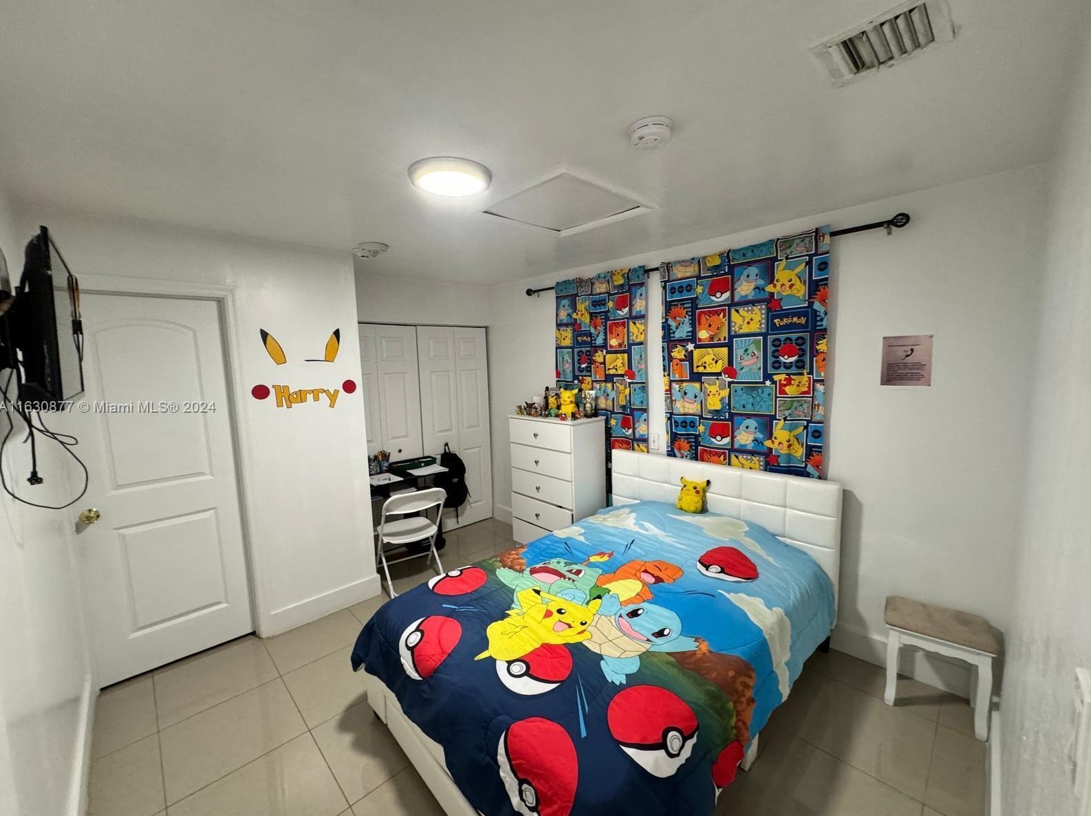 952 136 Pl, Miami FL 33175-1043 exterior