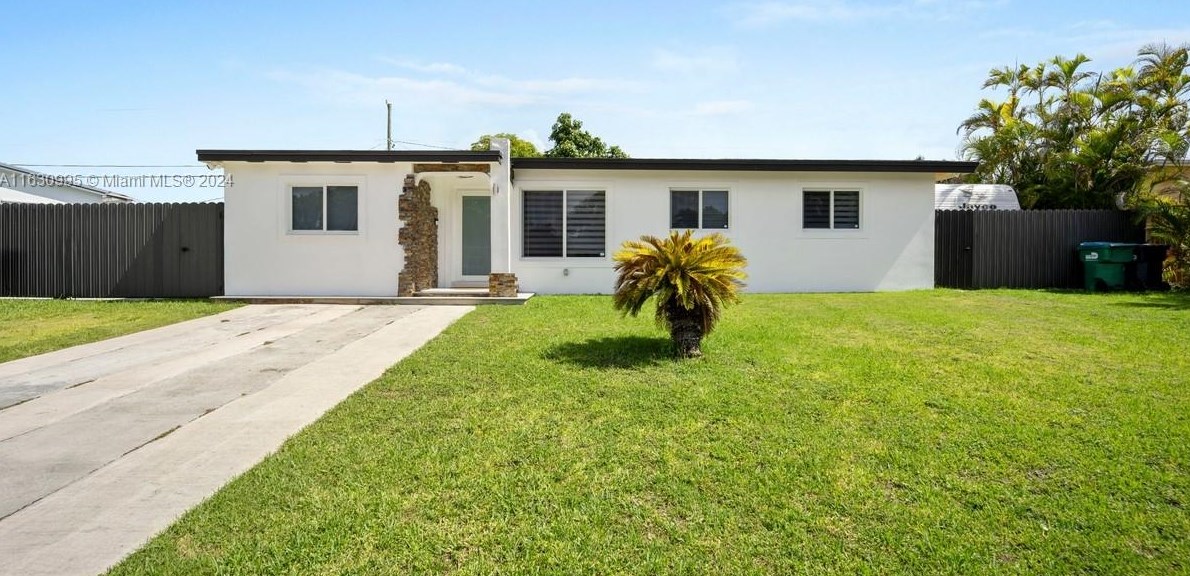 11775 187th St, Miami, FL 33177-3274