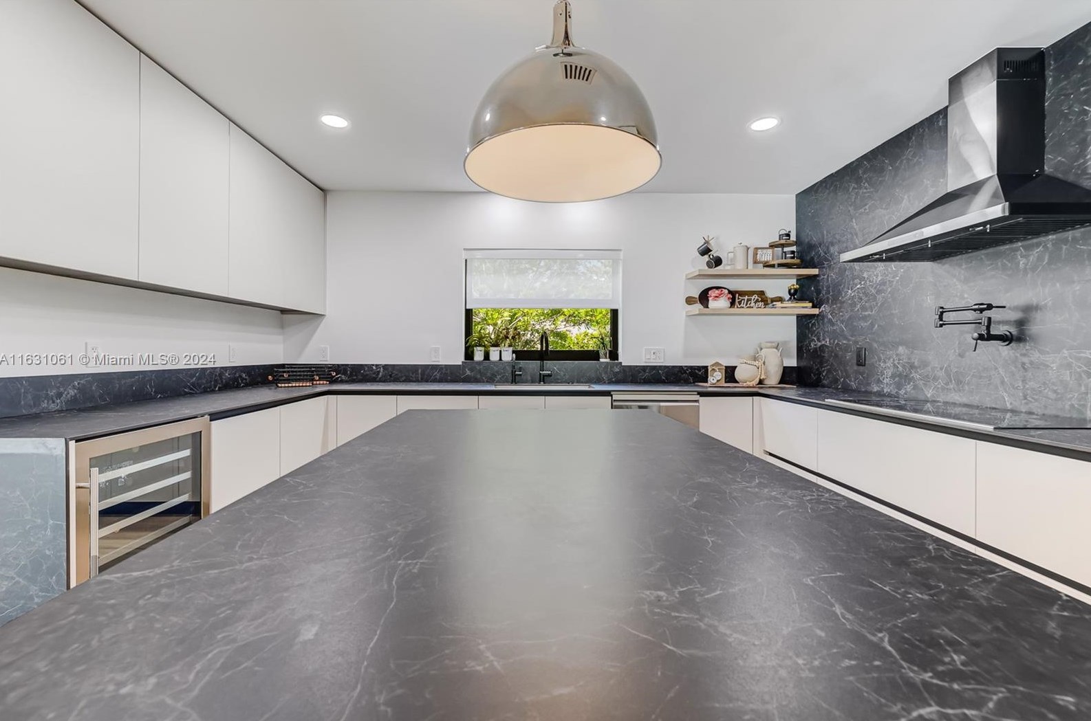 10900 128 St, Miami FL 33186-5405 exterior