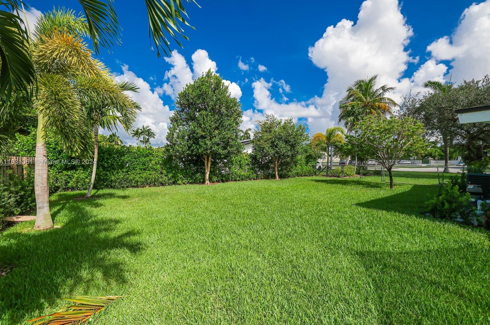 10900 128 St, Miami FL 33186-5405 exterior