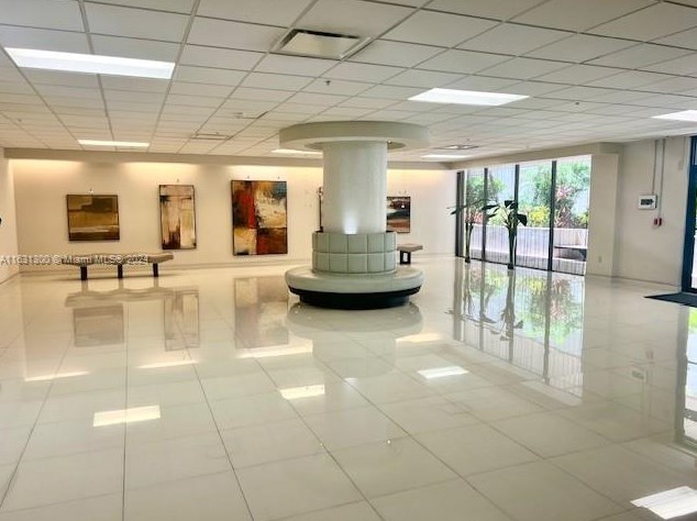 1623 Collins Ave #214c, Miami Beach, FL 33139