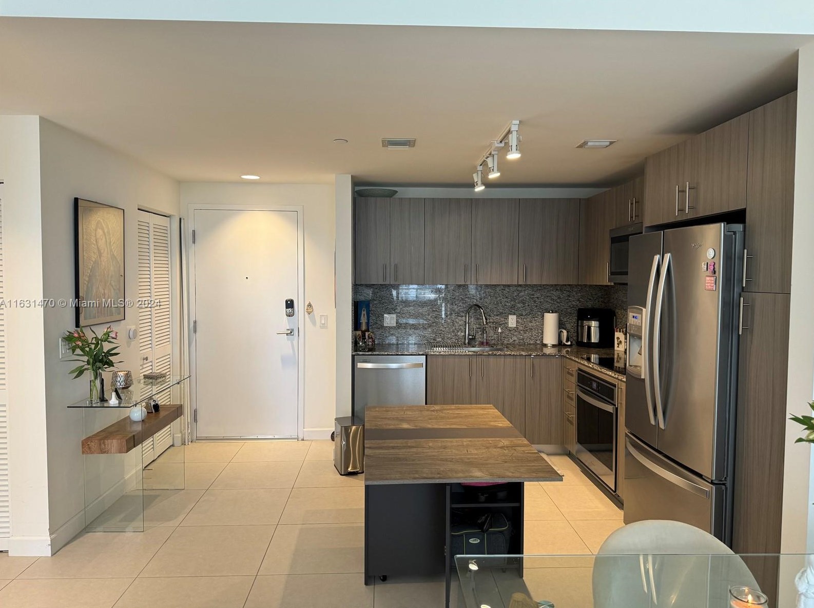 5350 Nw 84th Ave #708, Miami, FL 33166