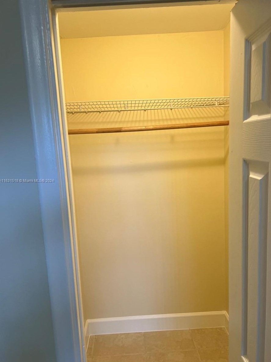 6042 Arthur St #1, Hollywood, FL 33024