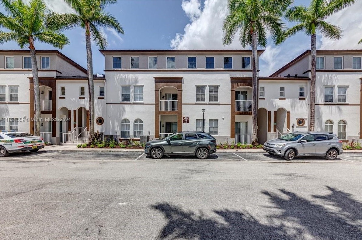 4465 Sw 160th Ave #204, Hollywood, FL 33027
