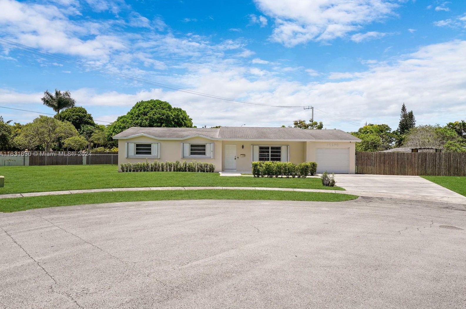 10270 Sw 108th St, Miami, FL 33176