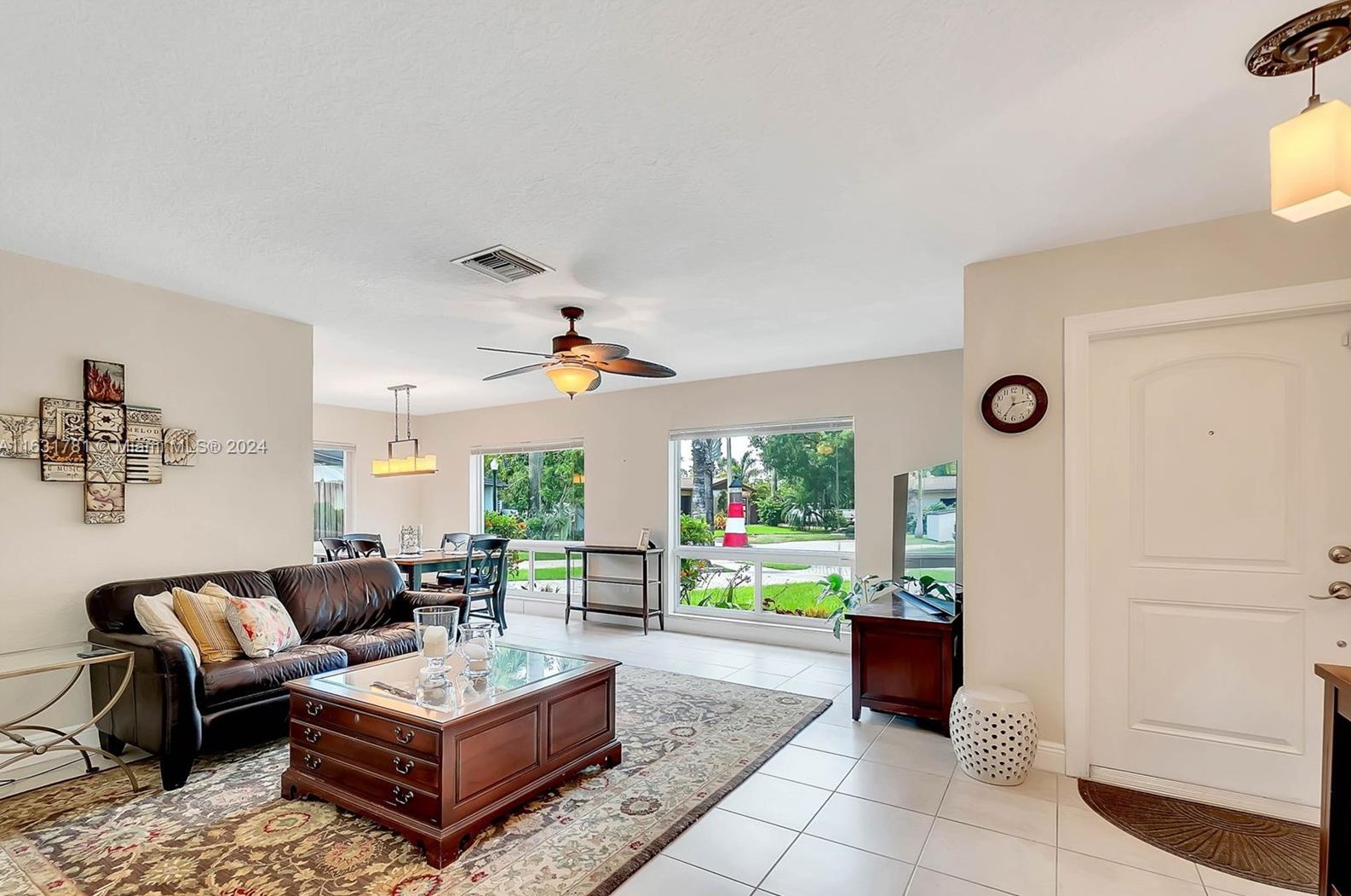 19720 Sw 99th Ct, Miami, FL 33157