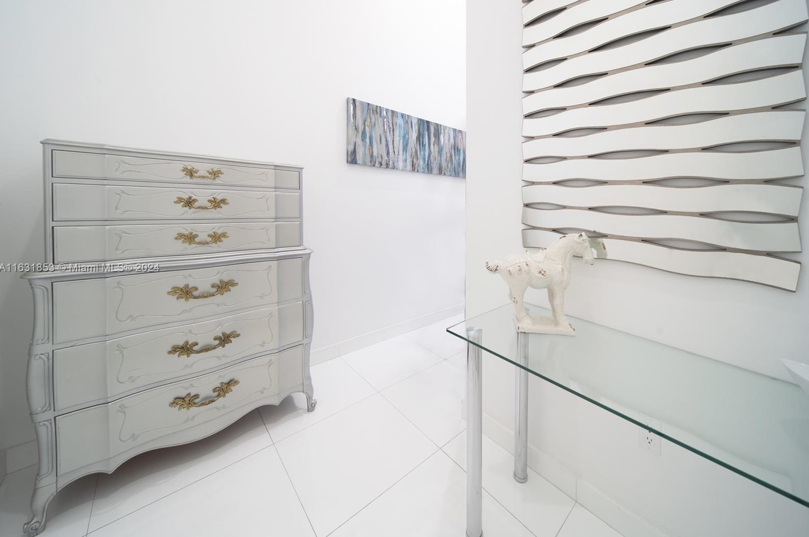 485 Brickell Ave #2808, Miami, FL 33131