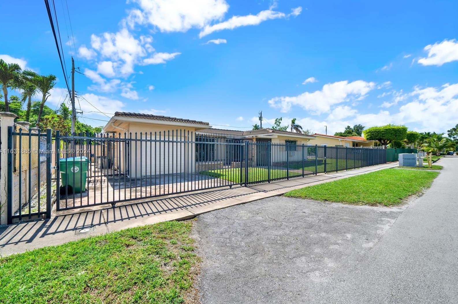 1451 21st Ave, Miami, FL 33145-1354