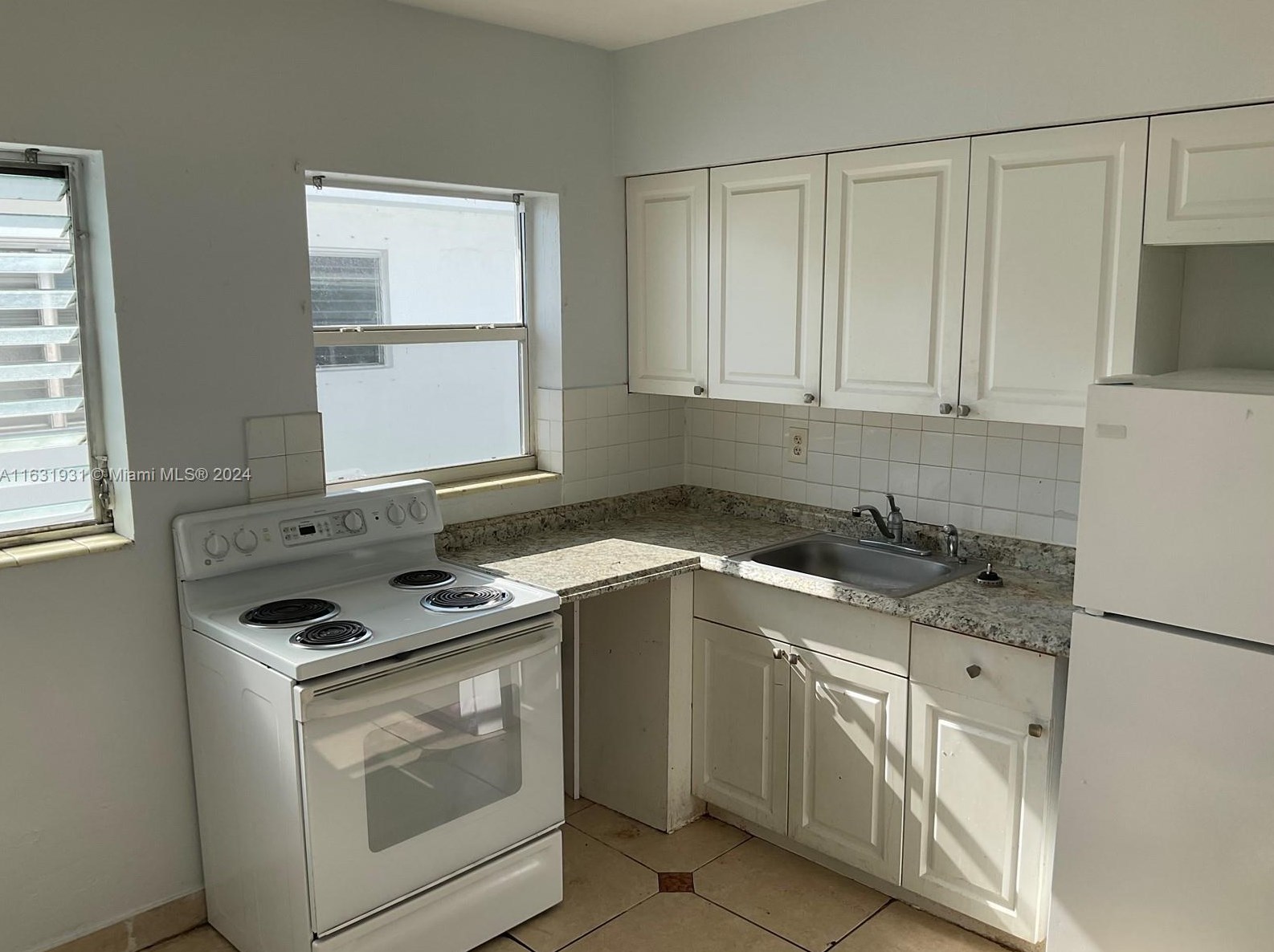 1440 Ne 171 St #3, Miami, FL 33162