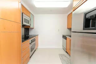 6365 Collins Ave, Miami Beach, FL 33141 - Photo 20