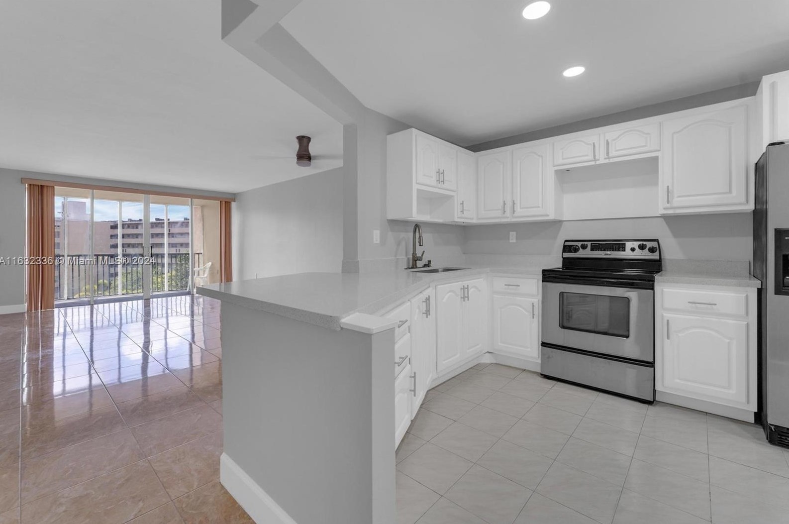 1750 Ne 191st St #607, Miami, FL 33179
