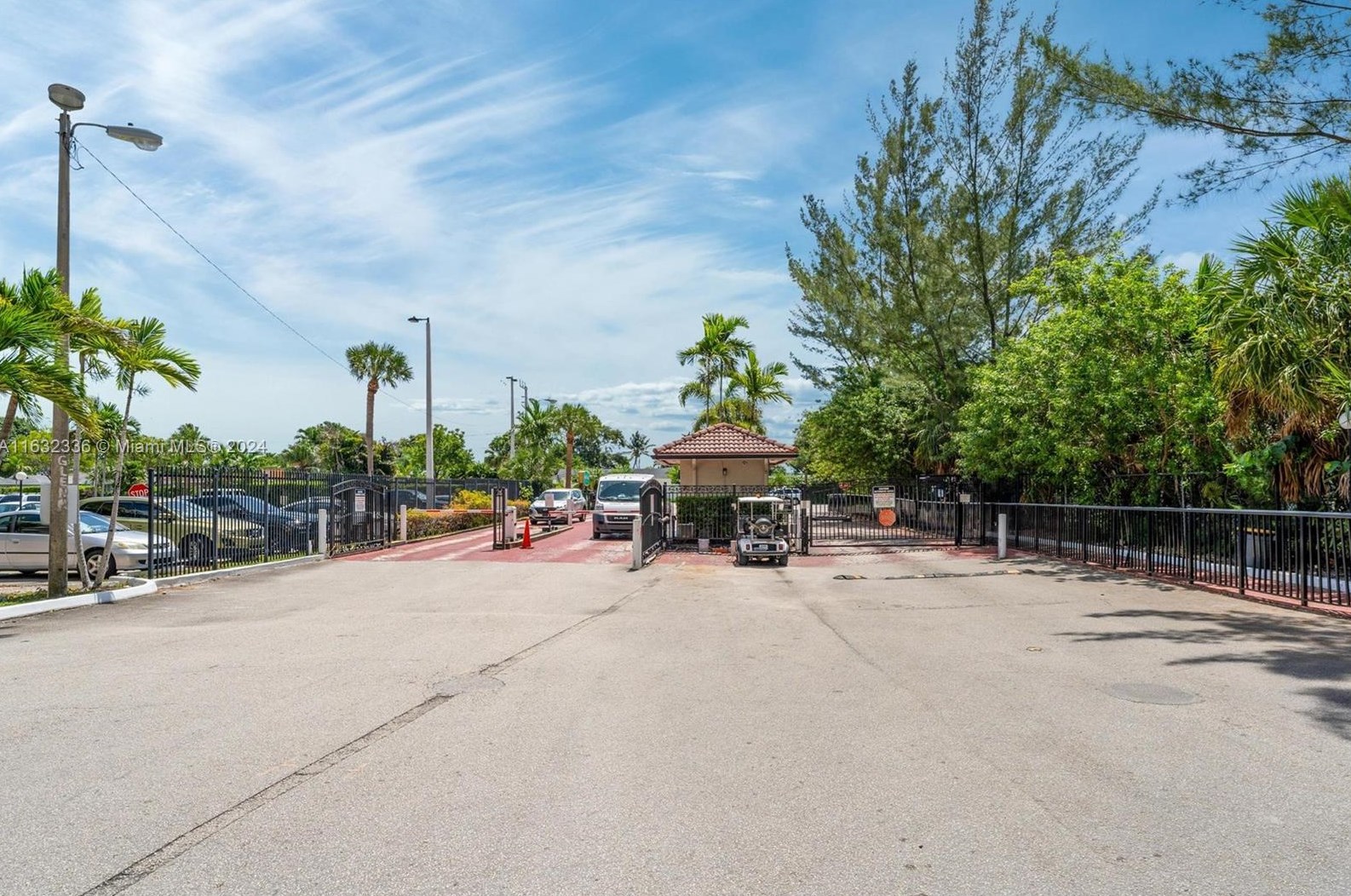 1750 191st St, Miami FL 33056-3339 exterior