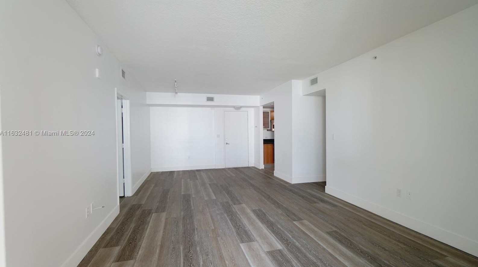18800 Ne 29th Ave Apt 622, Miami, FL 33180