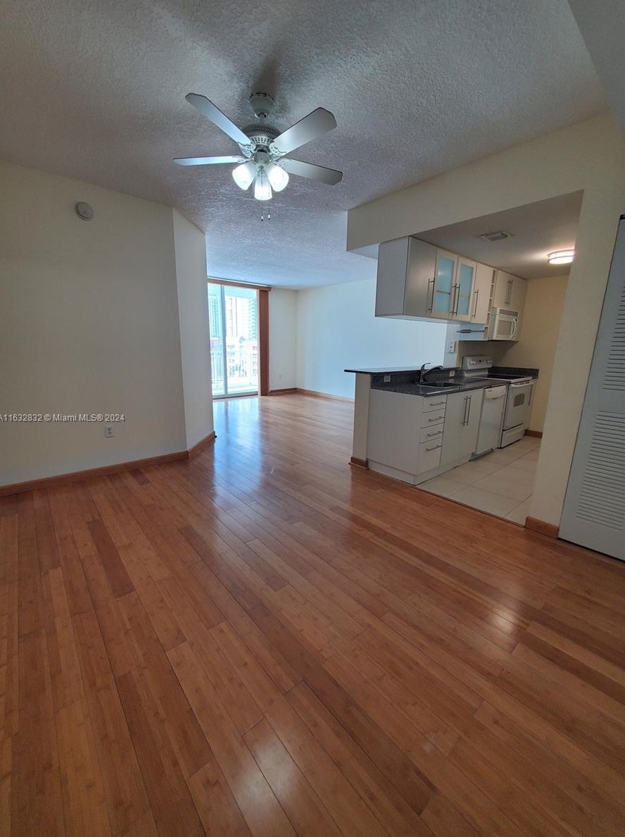 275 Ne 18th St #801, Miami, FL 33132