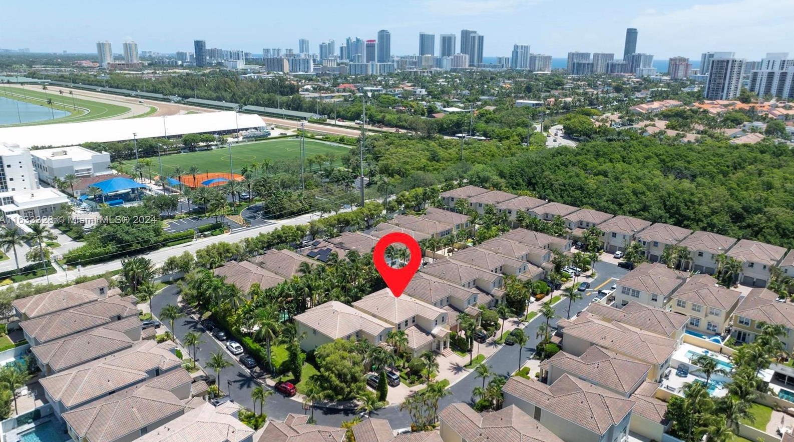 3227 212th St, Miami FL 33056-1014 exterior