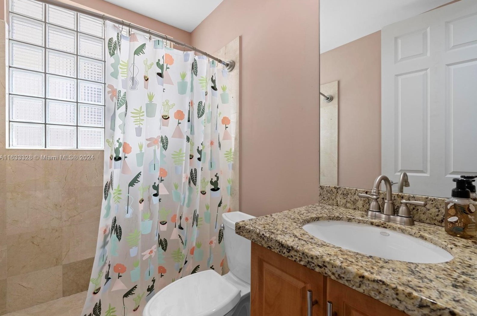 3227 212th St, Miami FL 33056-1014 exterior