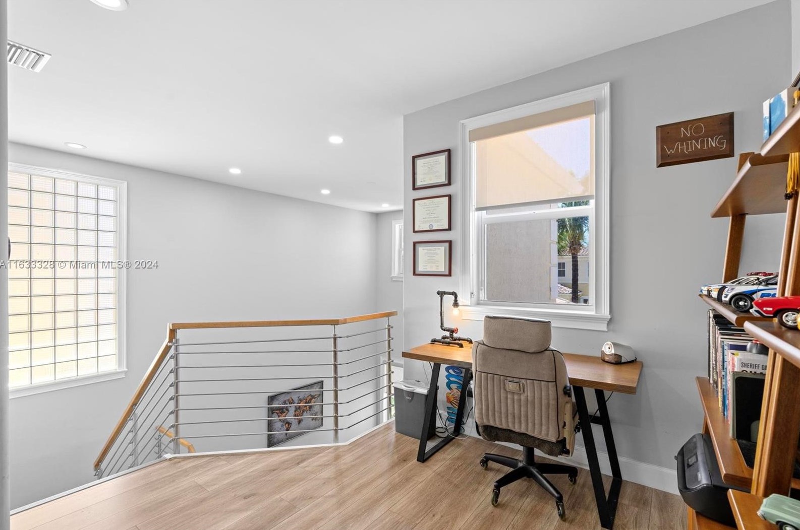 3227 212th St, Miami FL 33056-1014 exterior