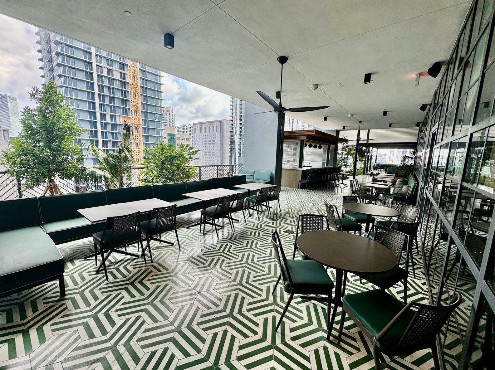 601 1st St, Miami FL exterior