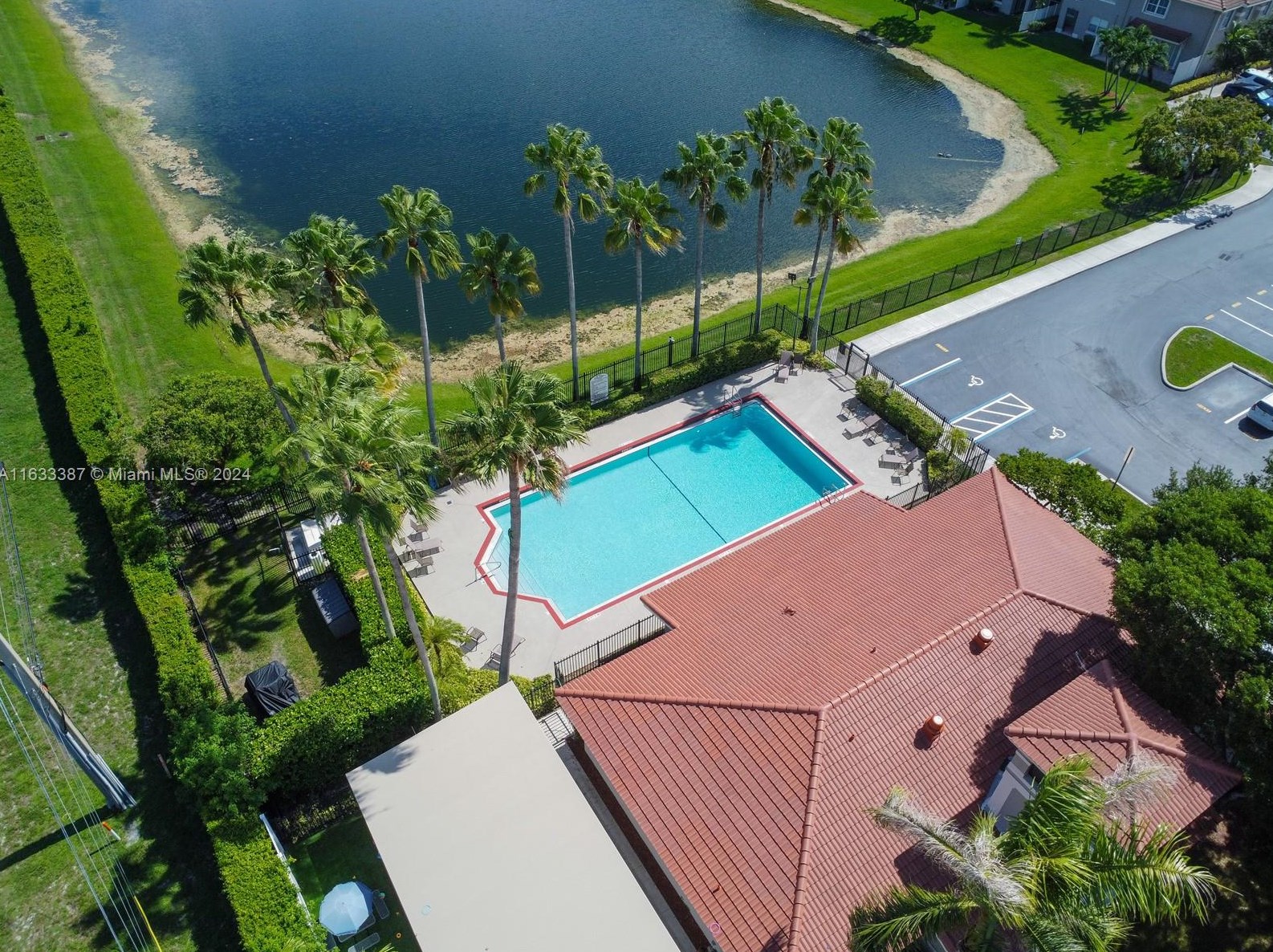 12484 Sw 54th St, Hollywood, FL 33027