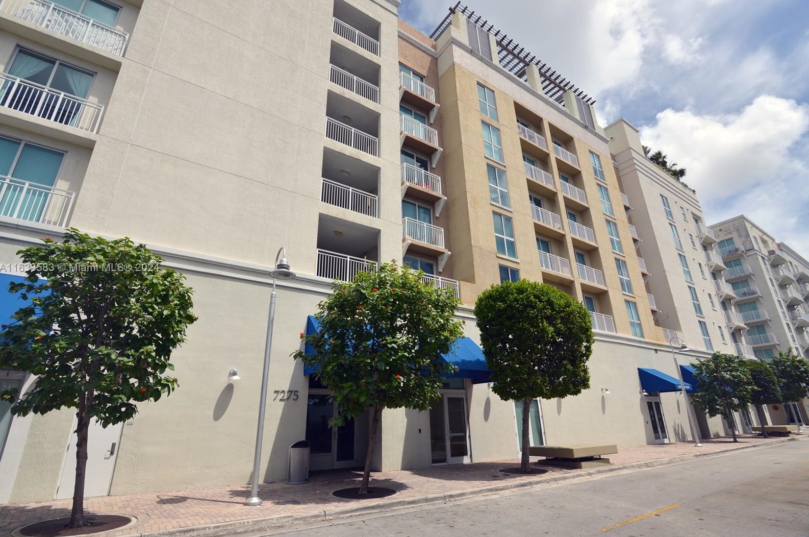 7275 Sw 90th Way #312, Miami, FL 33156