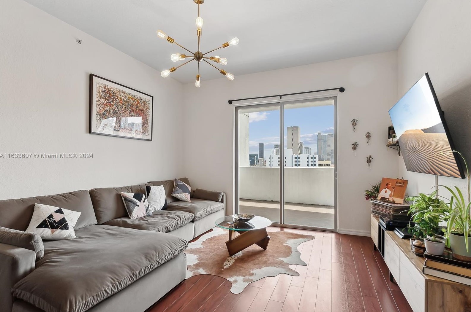 36 Nw 6th Ave #ph8, Miami, FL 33130