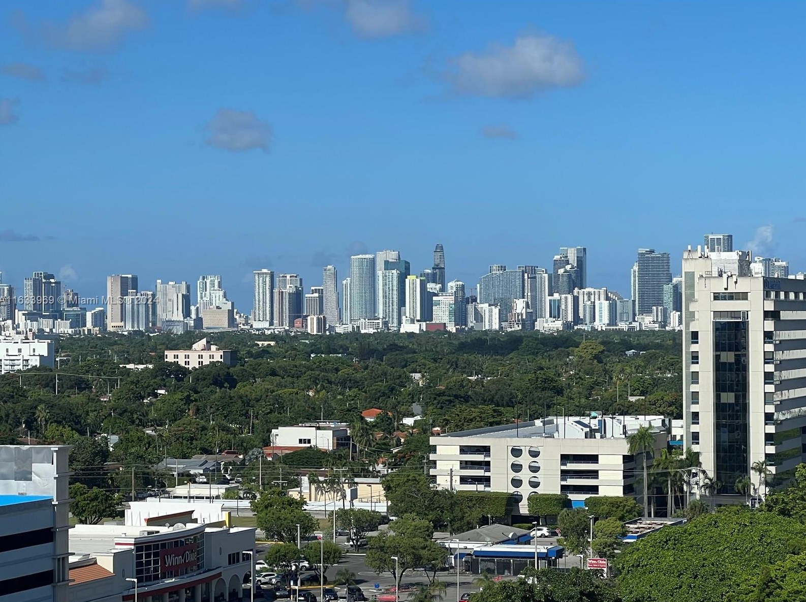 3500 Coral Way #1514, Miami, FL 33145