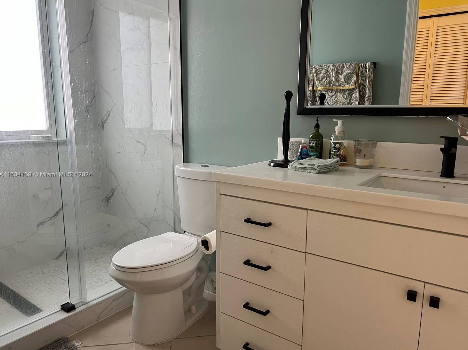 12933 Sw 197th St #1, Aventura, FL 33177