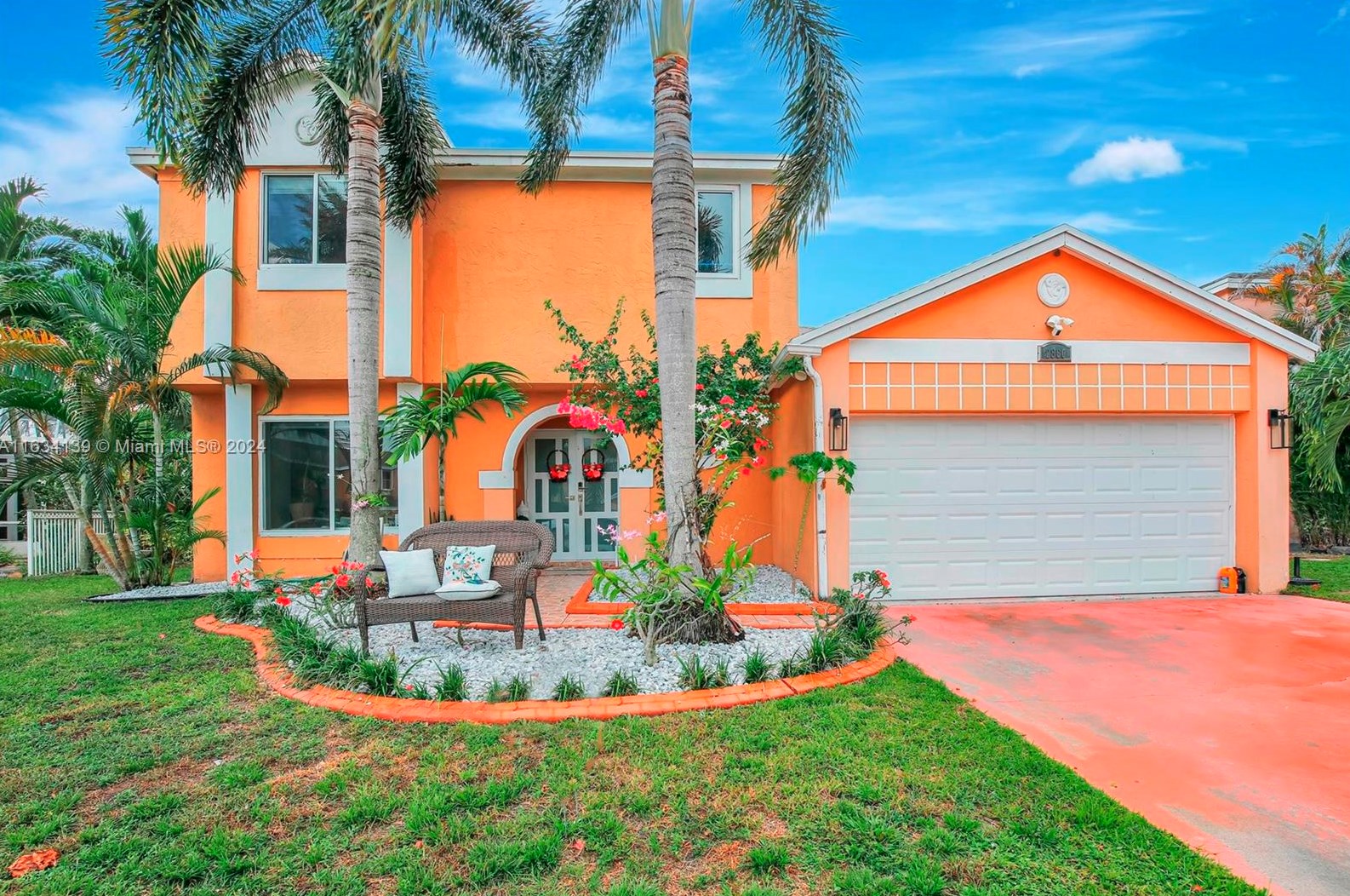 2860 Huron Way, Hollywood, FL 33025