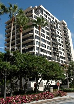 540 Brickell Key Dr #1420, Miami, FL 33131