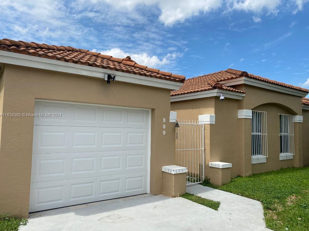 880 Nw 123rd Ct #880, Miami, FL 33182