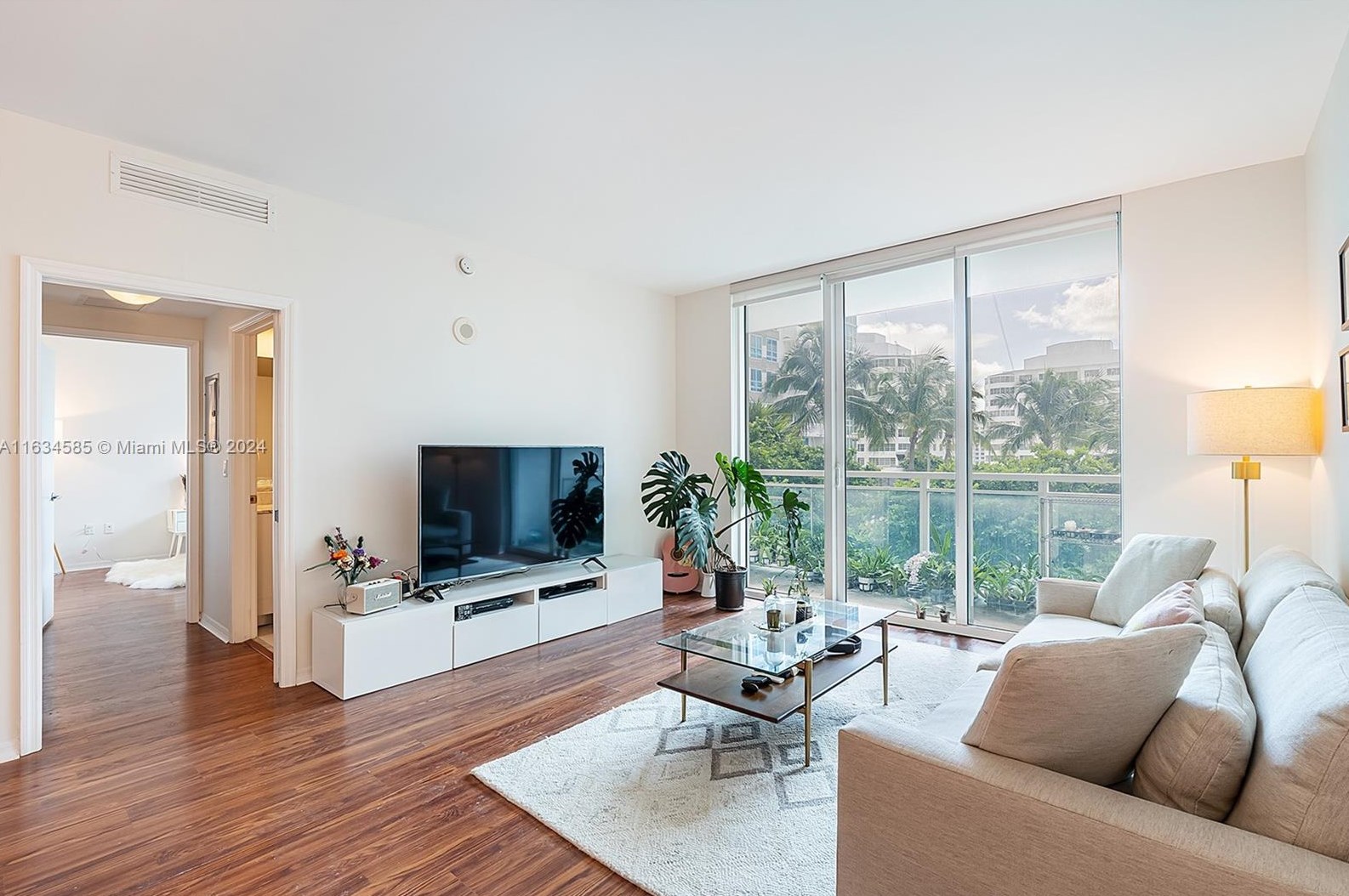 951 Brickell Ave #1102, Miami, FL 33131