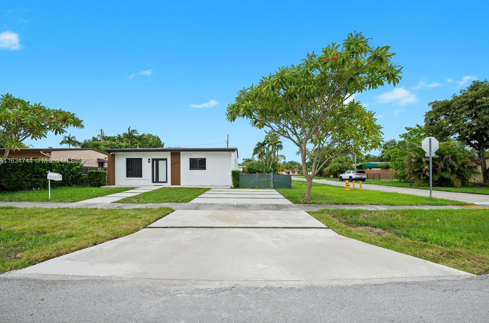 6401 38th St, Miami, FL 33155-4866