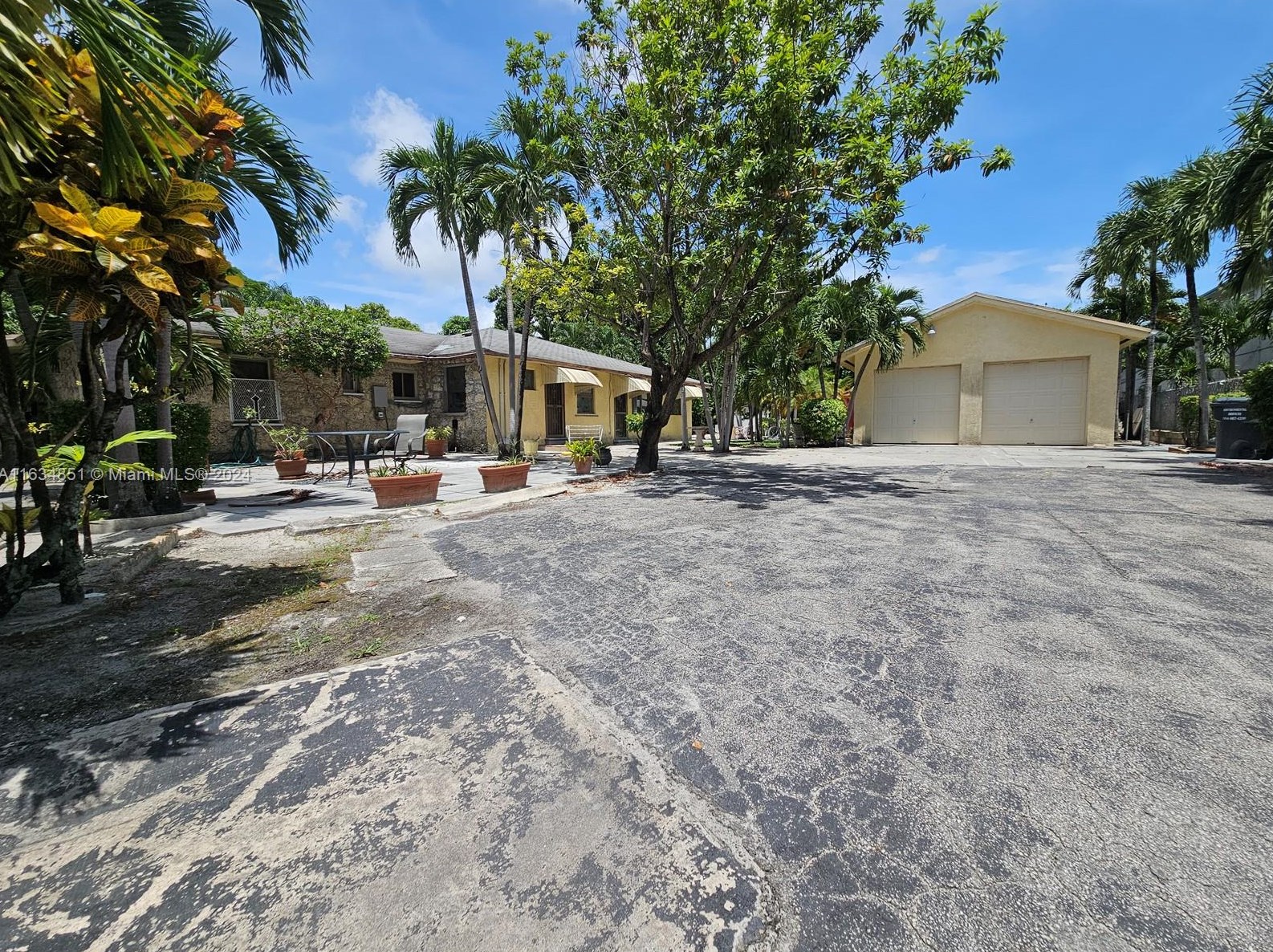 2323 Polk St #a, Hollywood, FL 33020