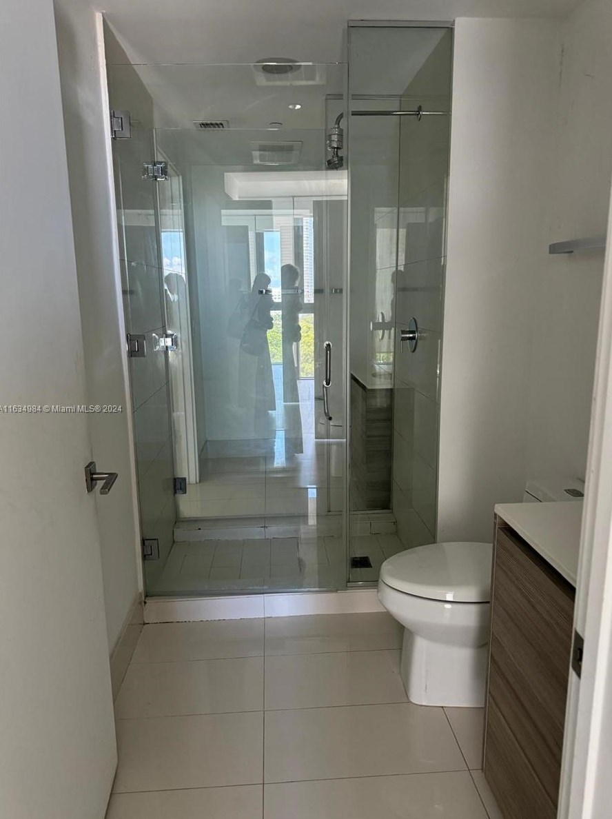 121 Ne 34th St #906a, Miami, FL 33137