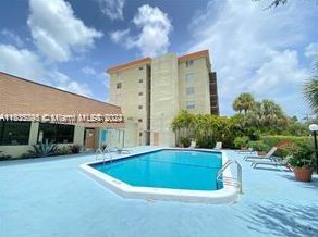 16851 Ne 23rd Ave #b102, Miami, FL 33160