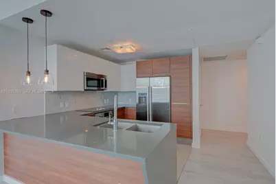 601 NE 27th St #1502, Miami, FL 33137 - Photo 4
