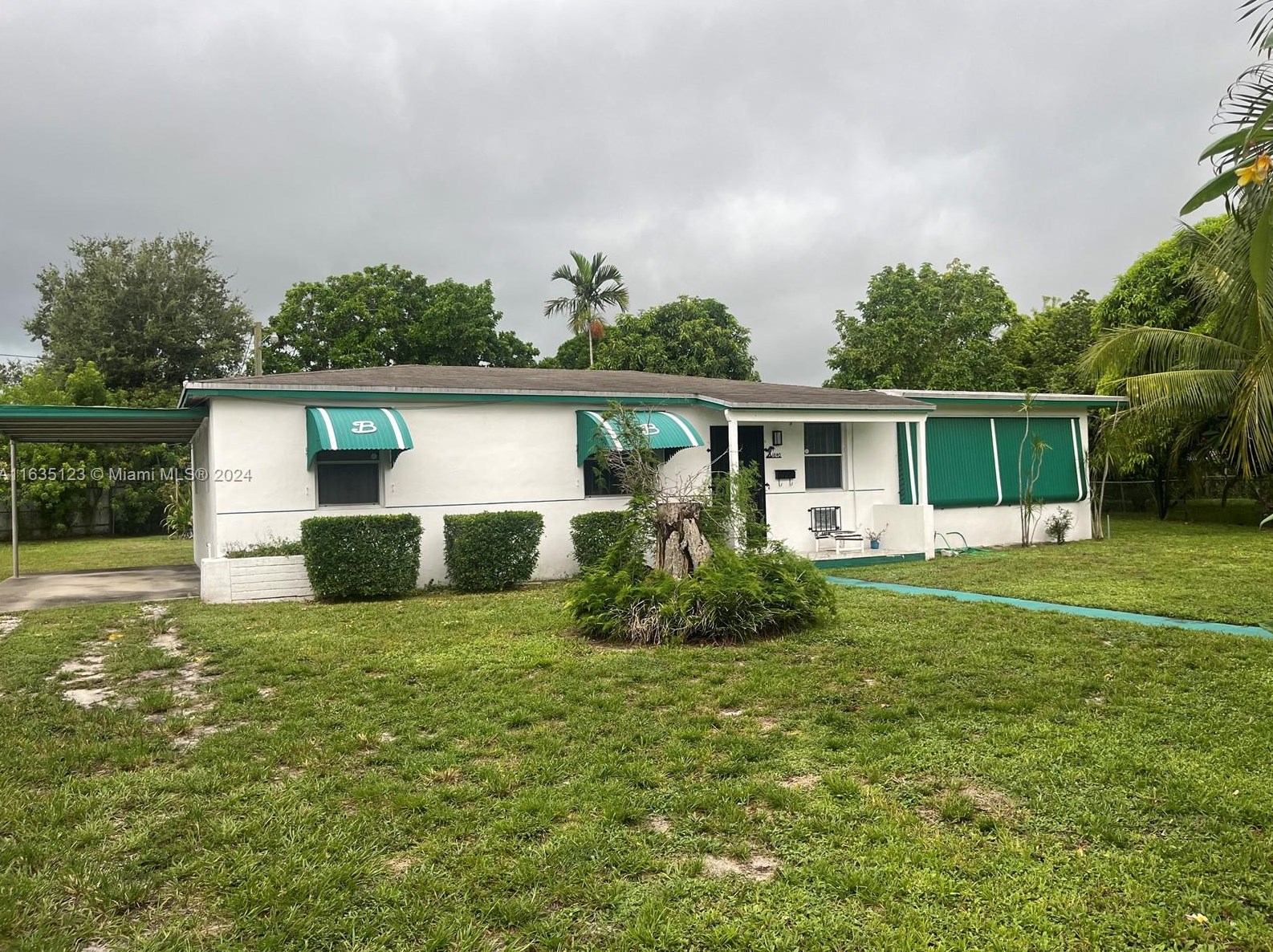 1840 122nd St, Miami, FL 33167-2137