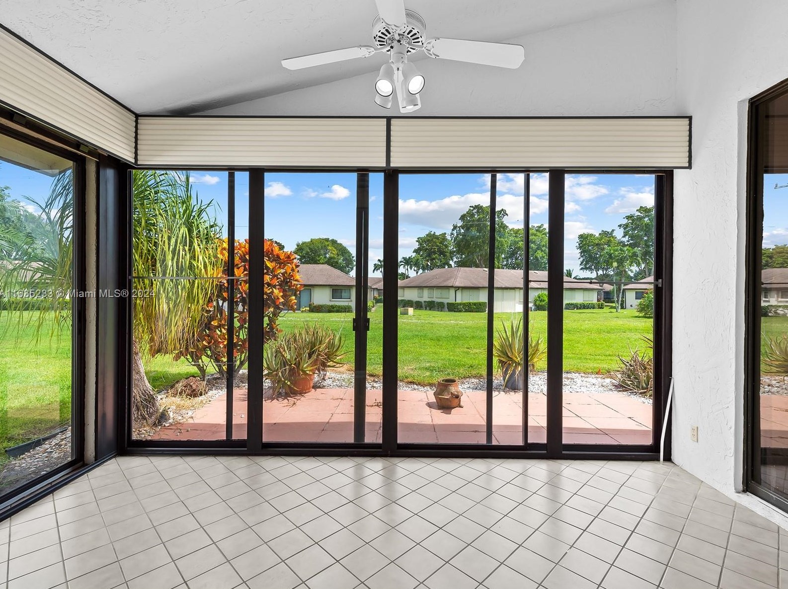 4920 Boxwood Cir, Boynton Beach, FL 33436