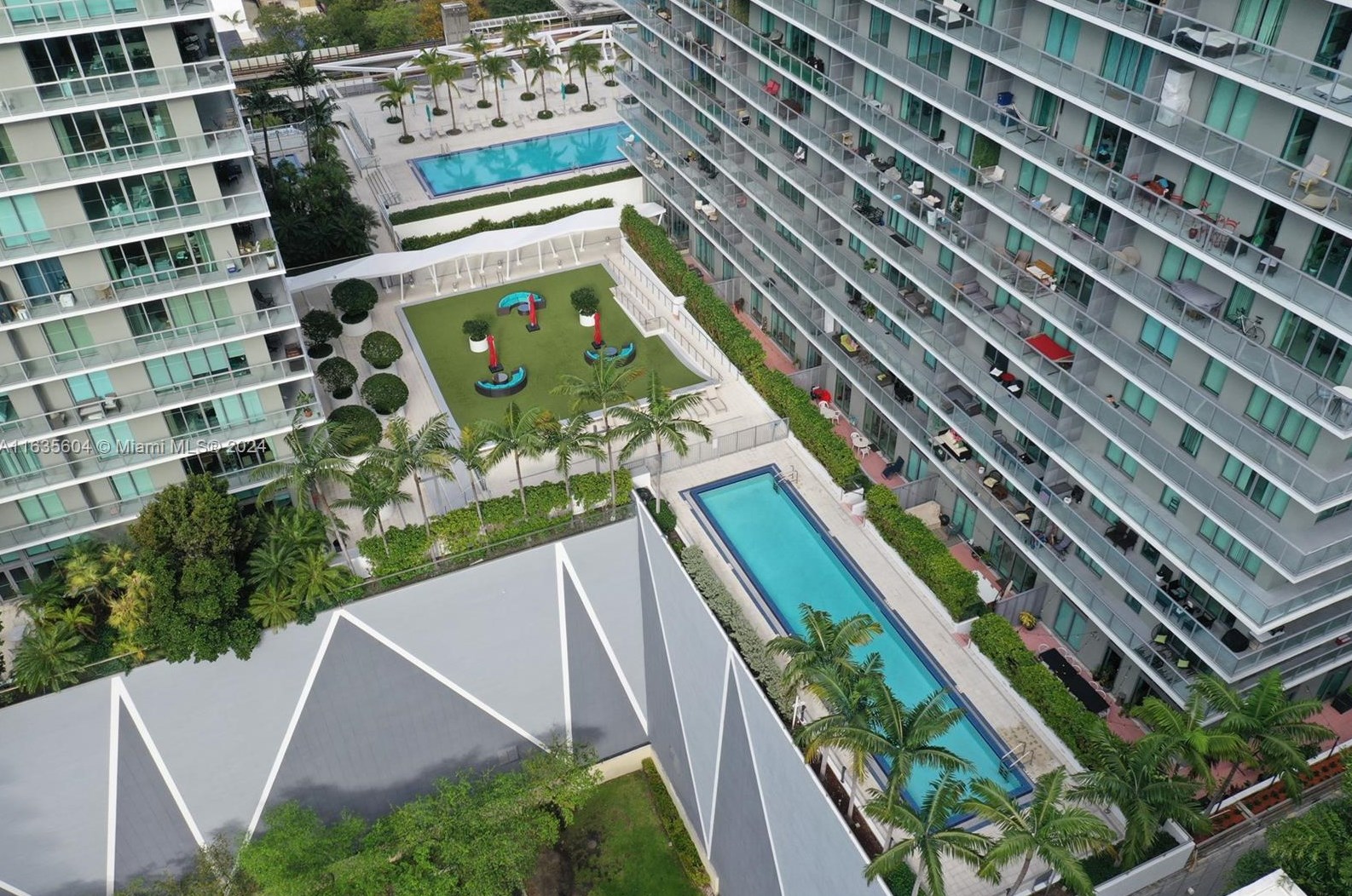 79 Sw 12th St #3201-s, Miami, FL
