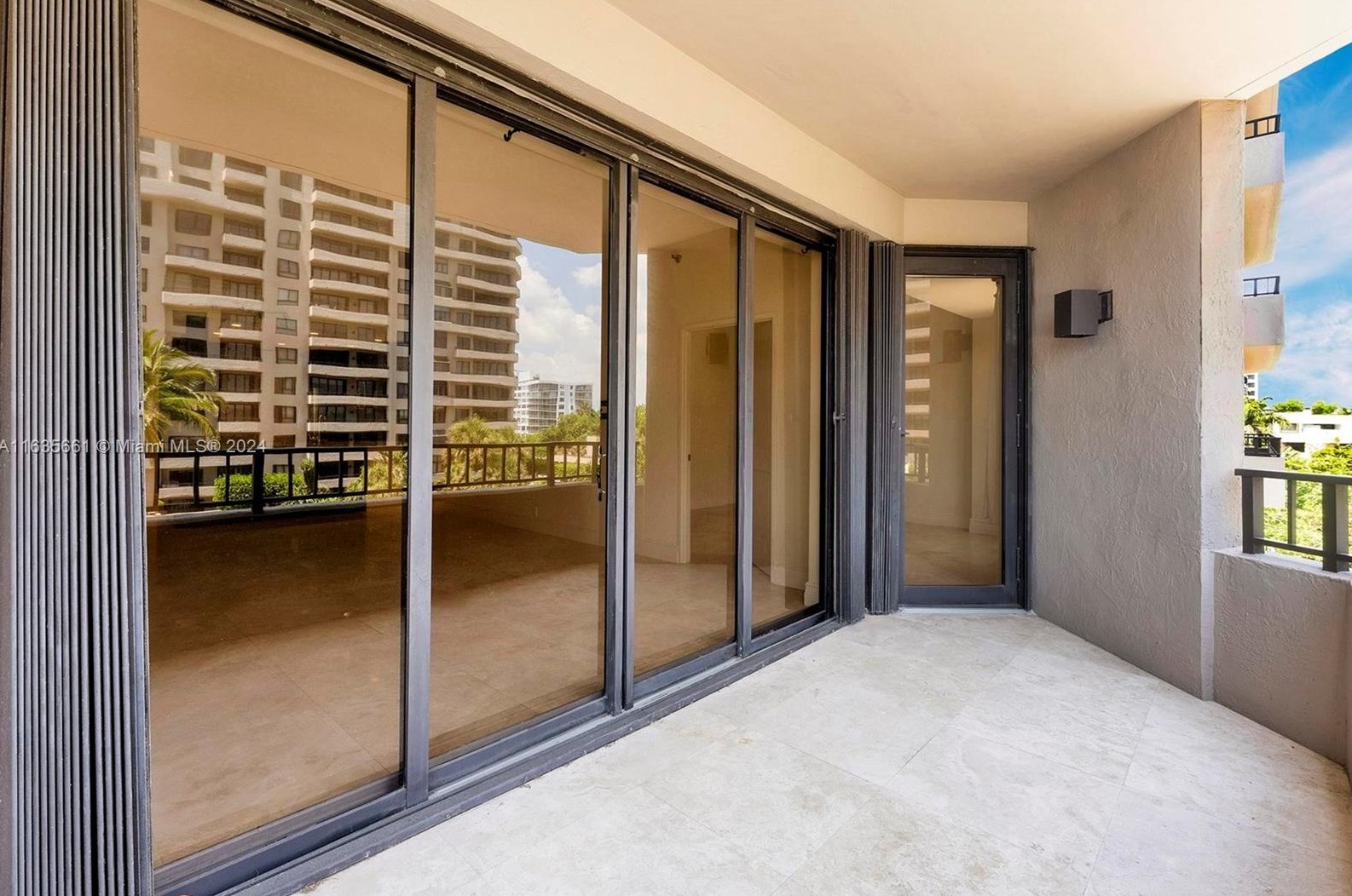 201 Crandon Blvd, Miami FL 33149-1516 exterior