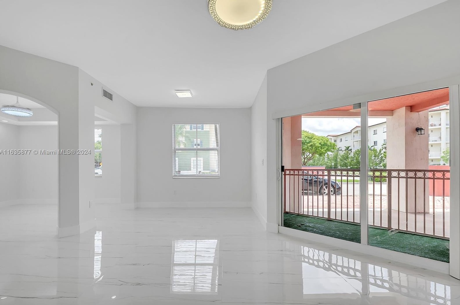 11002 83rd St, Miami, FL 33178-1731
