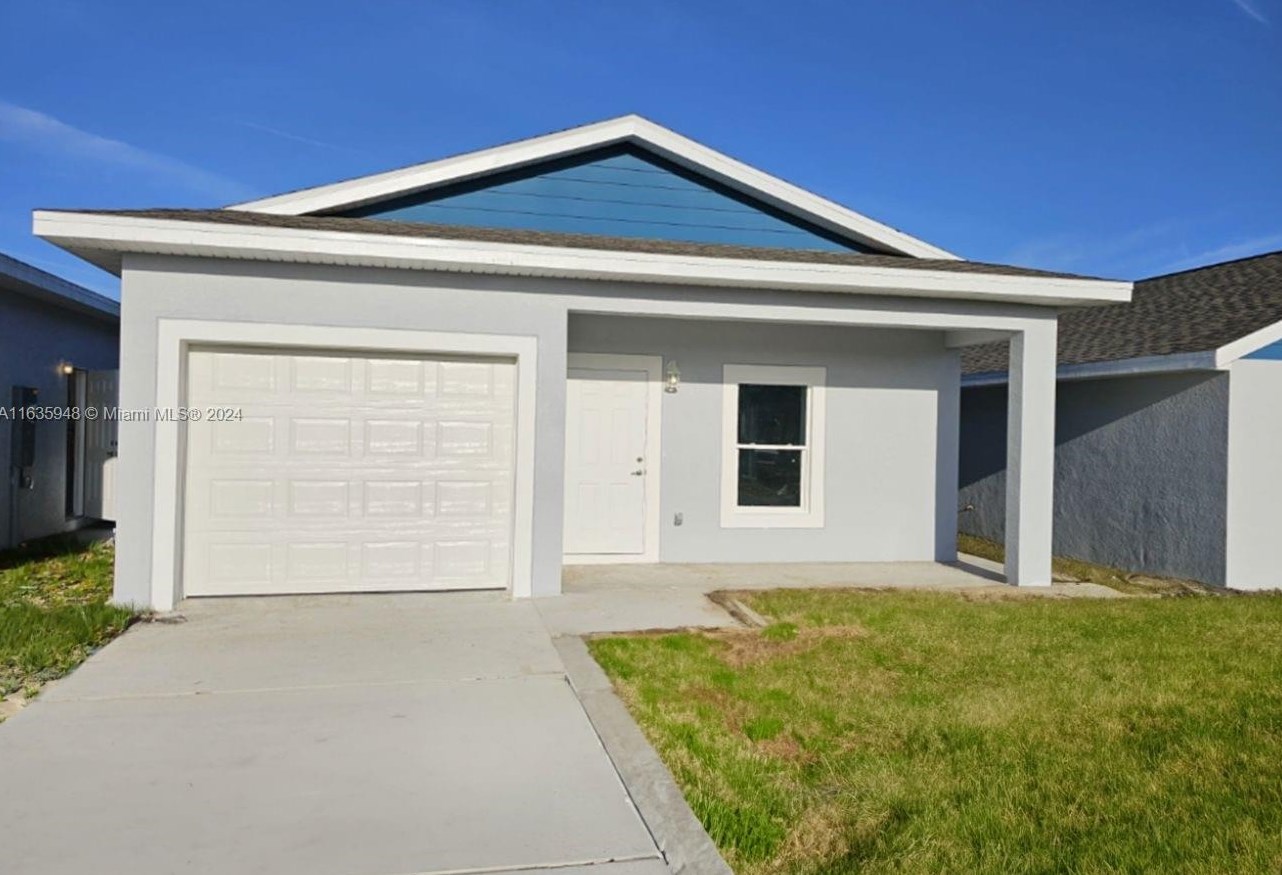 1478 Las Villas Blvd, Sebring, FL 33870