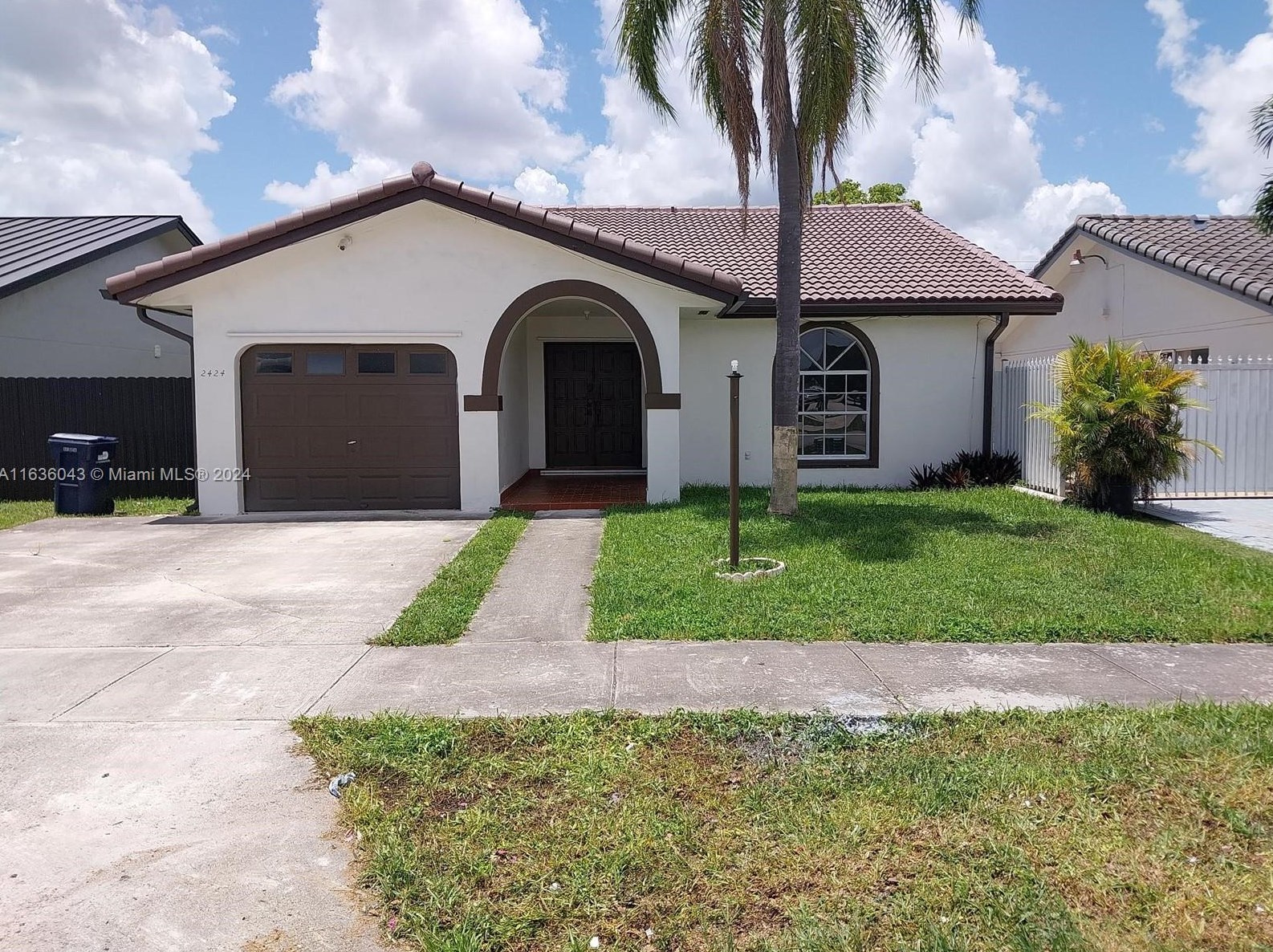 2424 Sw 143rd Pl, Miami, FL 33175
