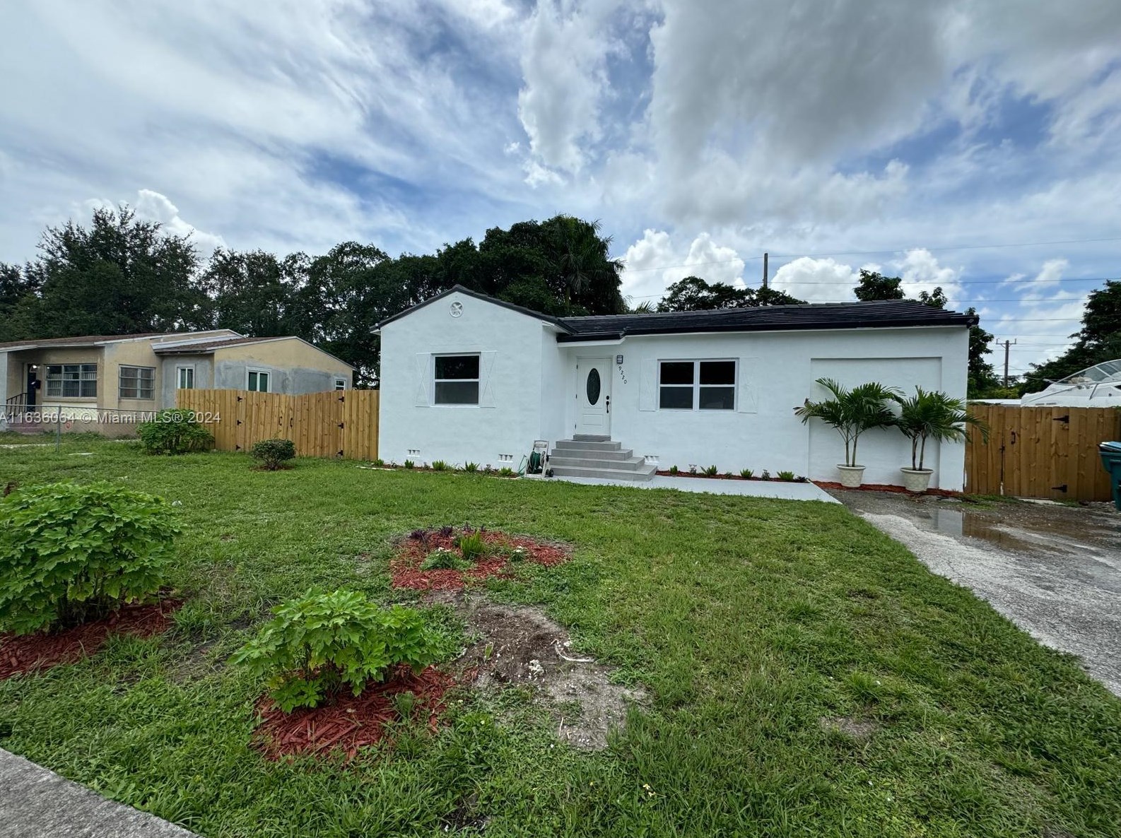 9220 16th Ave, Miami, FL 33147-3213