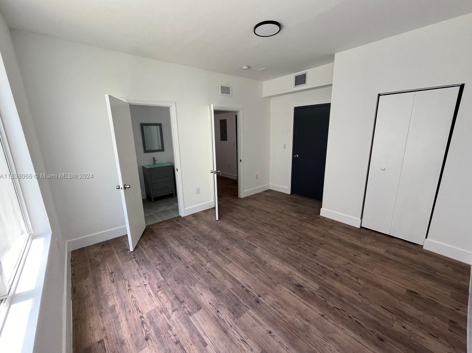 321 Sw 9th Ave #08, Miami, FL 33130