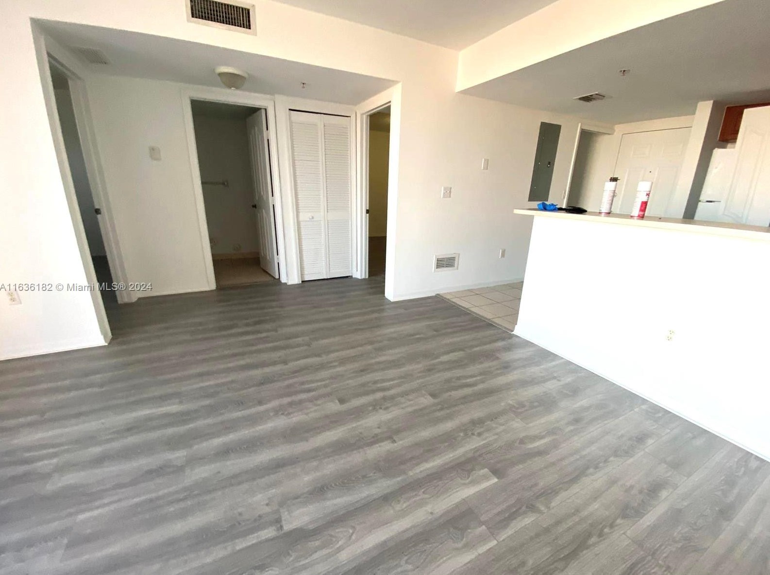 218 Nw 12th Ave #910, Miami, FL 33128