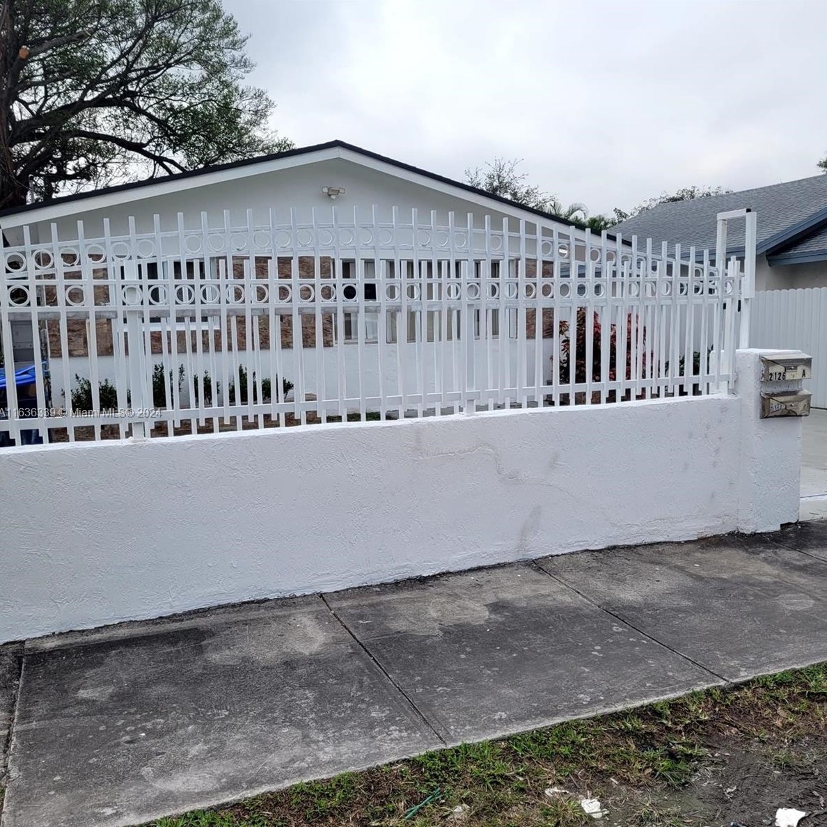 2126 47th Ter, Miami, FL 33142-4021