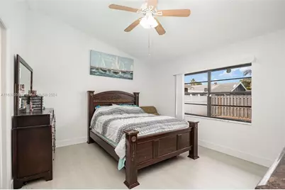 8205 SW 12th Pl, North Lauderdale, FL 33068 - Photo 8